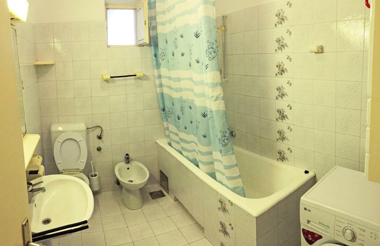 Apartmani Tomica Jesenice  Exterior photo